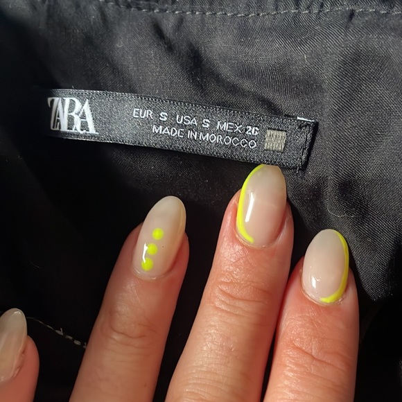 Zara • One-Shoulder Mini Dress - Picture 4 of 4